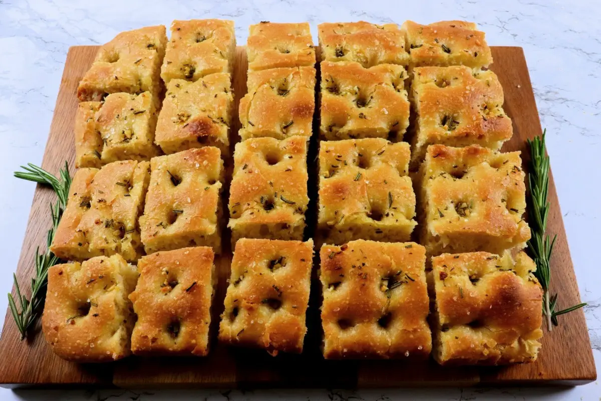 Easy step-by-step olive rosemary focaccia bread recipe - Rhubarbarians